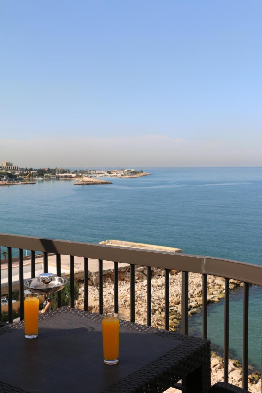 Holiday Suites Hotel & Beach Resort Joünié Exterior foto